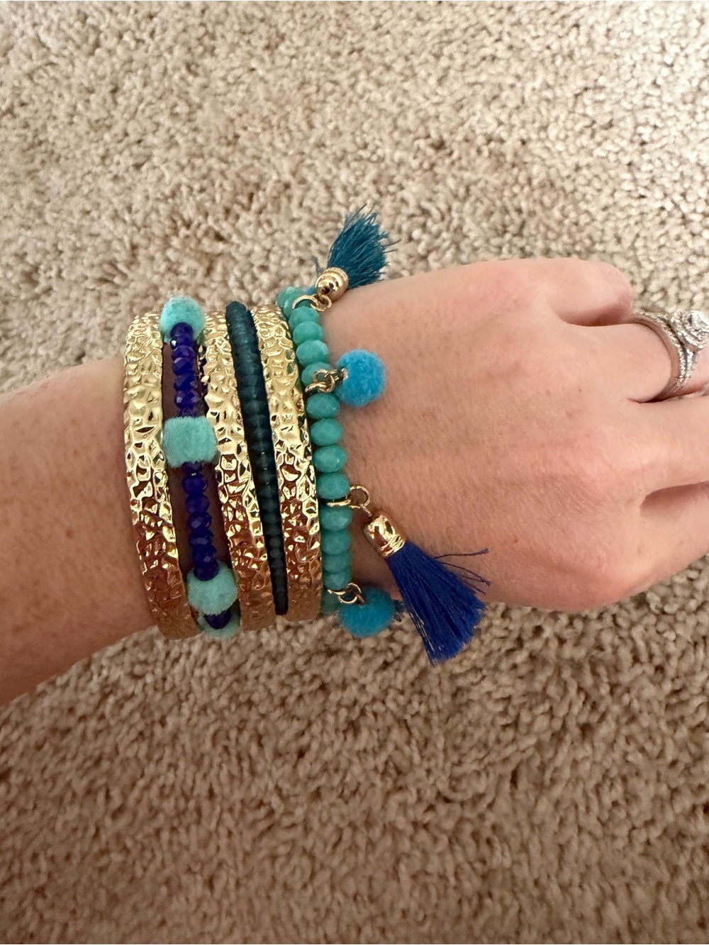 Lilly pulitzer EUC Gold and Teal Beaded Tassel Bracelet Set
